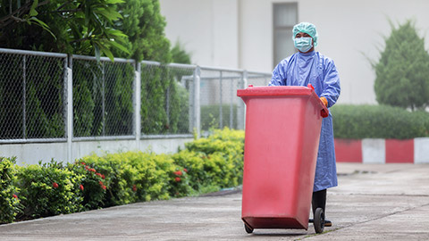 Infected people into the trash, Trash infections in hospitals