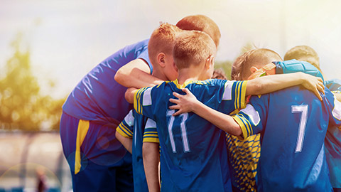 kids playing sport