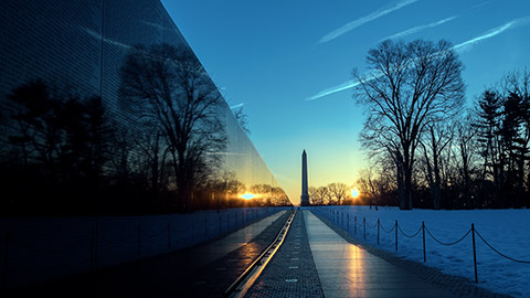 vietnam memorial at sunset